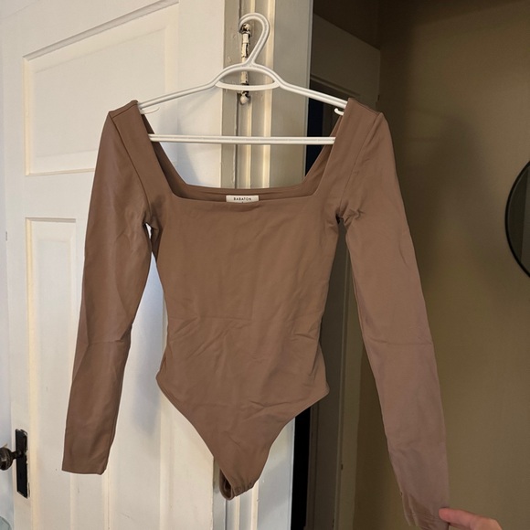Babaton Contour Longsleeve Square Neck Bodysuit - Picture 2 of 4